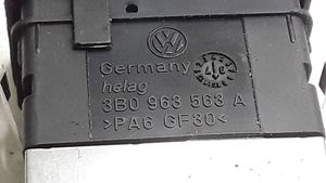 Volkswagen PASSAT B5 Istuimen lämmityksen kytkin 3B0963564A