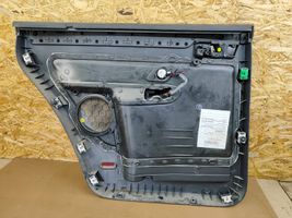 Volkswagen Touran I Takaoven verhoilu 1T0867212