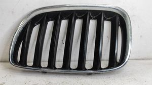 BMW X5 E53 Maskownica / Grill / Atrapa górna chłodnicy 7124815