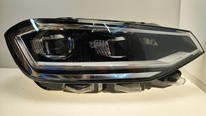 Volkswagen Golf VII Lampa przednia 90141153