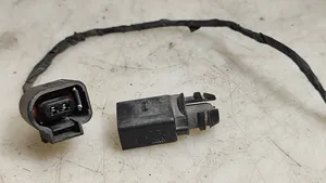 Volkswagen PASSAT CC Outside/exterior temperature sensor 8Z0820535