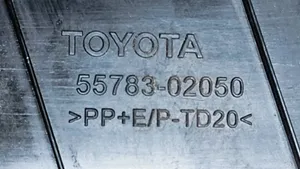 Toyota Auris 150 Pyyhinkoneiston lista 5578302050