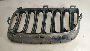 BMW X3 E83 Front grill 3402910