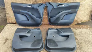 Opel Meriva B Set di rivestimento del pannello della portiera 13313023