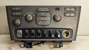 Volvo V70 Climate control unit 8691876