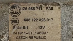 Skoda Octavia Mk2 (1Z) Moteur d'essuie-glace arrière 1Z5955711