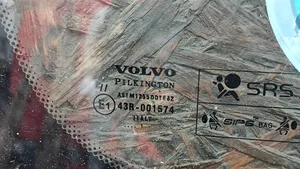 Volvo V70 Переднее стекло 43R001574