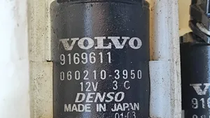 Volvo V70 Zbiornik płynu do spryskiwaczy szyby przedniej / czołowej 9178881