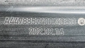 Mercedes-Benz Vito Viano W447 Cache de protection inférieur de pare-chocs avant A4478857400