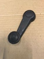 Volkswagen Golf I Front door window winding handle 111837579B