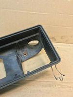 Volkswagen PASSAT B3 Air filter box cover 