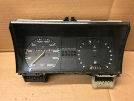 Volkswagen Golf II Compteur de vitesse tableau de bord 191919033FF