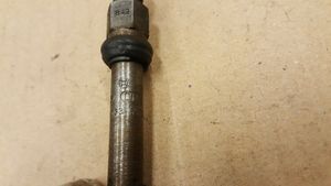 Volkswagen Golf II Fuel injector 035133551C