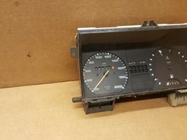 Volkswagen Jetta II Speedometer (instrument cluster) 191919033Q