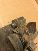 Volkswagen Jetta II Front brake caliper 