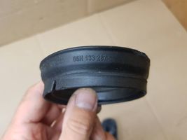 Audi A5 8T 8F Altra parte del motore 06H133287