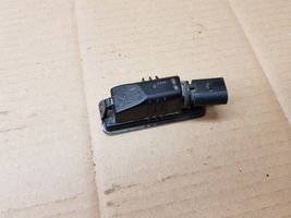 Volkswagen Eos Lampa oświetlenia tylnej tablicy rejestracyjnej 1K8943021