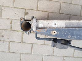 Volkswagen Corrado Radiateur de refroidissement 535121205A