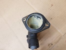 Volkswagen Eos Tuyau de liquide de refroidissement moteur 03L121121A