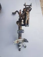 Volkswagen Golf I Pedal assembly 