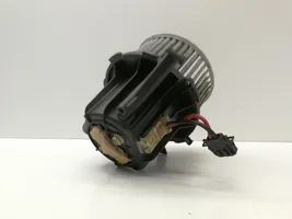 Audi A4 S4 B8 8K Ventola riscaldamento/ventilatore abitacolo 8K1820021