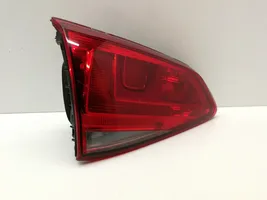 Volkswagen Golf VII Lampy tylnej klapy bagażnika 5G0945093AC