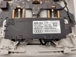 Audi A4 S4 B8 8K Éclairage lumière plafonnier avant 8T0947135B