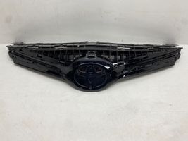 Toyota Avensis T270 Etupuskurin ylempi jäähdytinsäleikkö 5311405120