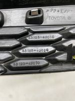 Toyota RAV 4 (XA40) Grille calandre supérieure de pare-chocs avant 5312342010