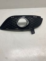 Mercedes-Benz B W246 W242 Etusumuvalon ritilä A2468851322