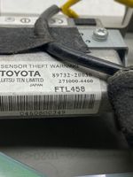 Toyota Avensis T270 Innenraumbeleuchtung vorne 8973220030