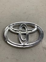 Toyota Camry Manufacturer badge logo/emblem 7531133100