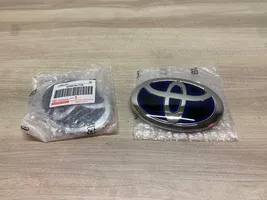 Toyota Yaris XP210 Mostrina con logo/emblema della casa automobilistica 