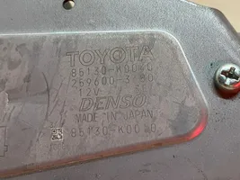 Toyota Yaris XP210 Takalasinpyyhkimen moottori 85130k0040