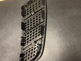 Mercedes-Benz SLK R172 Bonnet/hood grill A1728800185