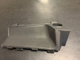 Audi Q3 8U Kita panelės detalė 8U1864131A