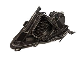 Toyota Avensis T250 Lampa przednia 8114005250