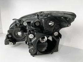 Lexus RX 330 - 350 - 400H Lampa przednia 