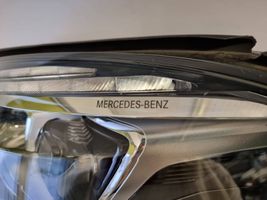 Mercedes-Benz S W222 Priekinis žibintas A2228207361