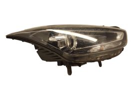 Hyundai i40 Lampa przednia 921023Z720