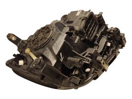 BMW 7 G11 G12 Lampa przednia 7408723