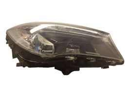 Mercedes-Benz CLA C117 X117 W117 Lampa przednia A1178200461