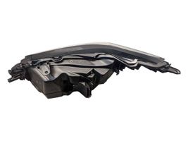 Lexus RX 330 - 350 - 400H Lampa przednia 8114548F80