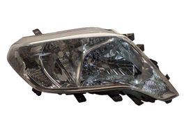 Toyota Land Cruiser (J150) Lampa przednia 8117060J00