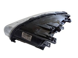 Volvo S80 Lampa przednia 30796130