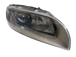 Volvo S80 Lampa przednia 30796130