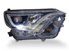 Toyota RAV 4 (XA40) Faro/fanale 8113042650