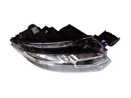 Citroen Berlingo Lampa przednia 9816824780