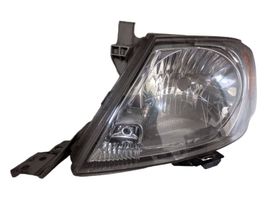 Toyota Hilux (N140, N150, N160, N170) Faro delantero/faro principal 811500K011