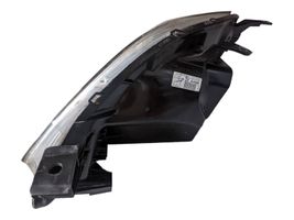 Honda CR-V Lampa przednia 33100SCAG010M1